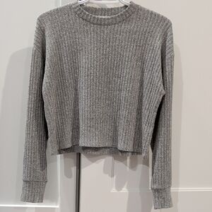 Wilfred Cropped Heather Gray Knit Top